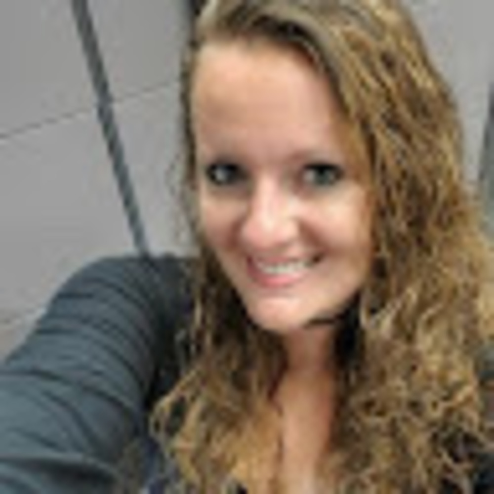 Meet your Posher, Courtney